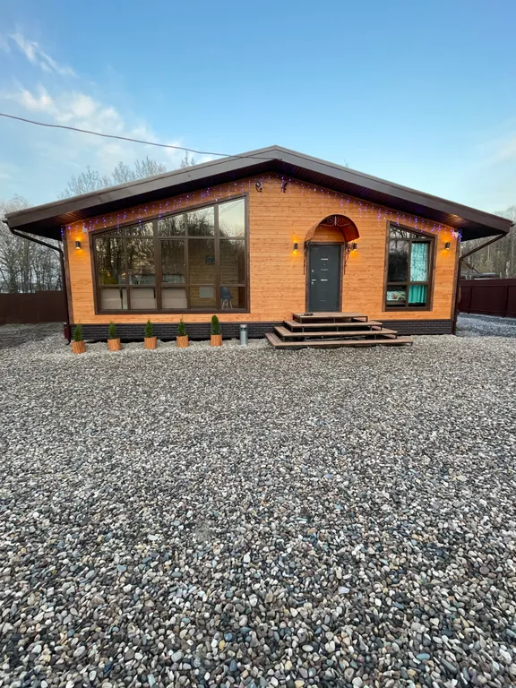 Дом в Лесном на берегу