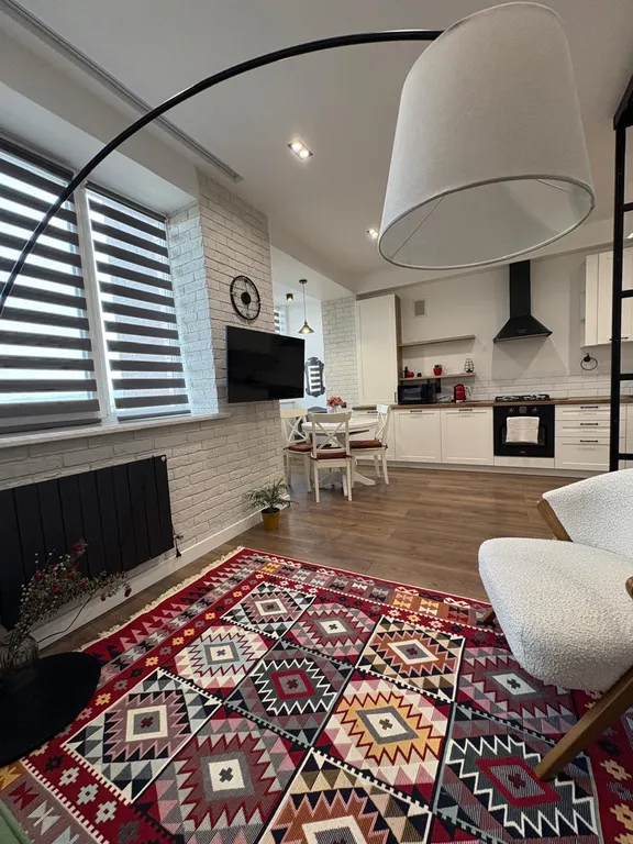 Романтическая квартира с дизайнерским ремонтом