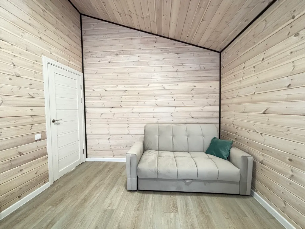 Красивый барнхаус с баней на приватной территории