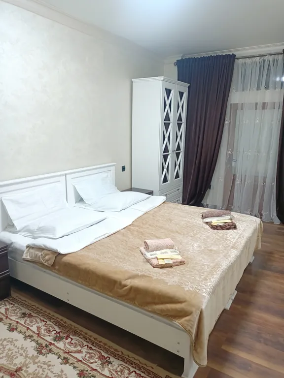 Уютная квартира в центре города в 60 км от высочайшей точки Европы