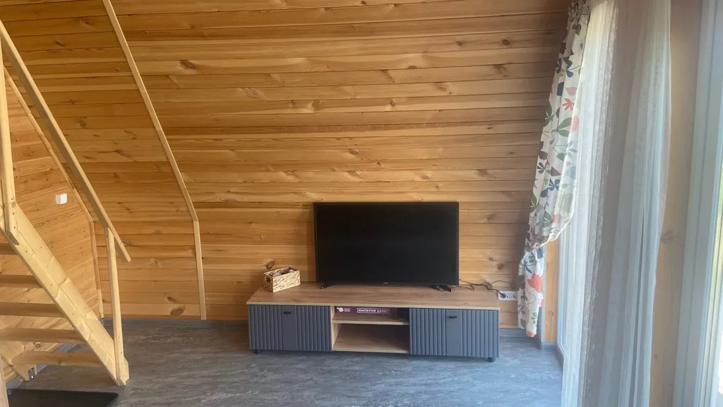 Уютный дом-шалаш