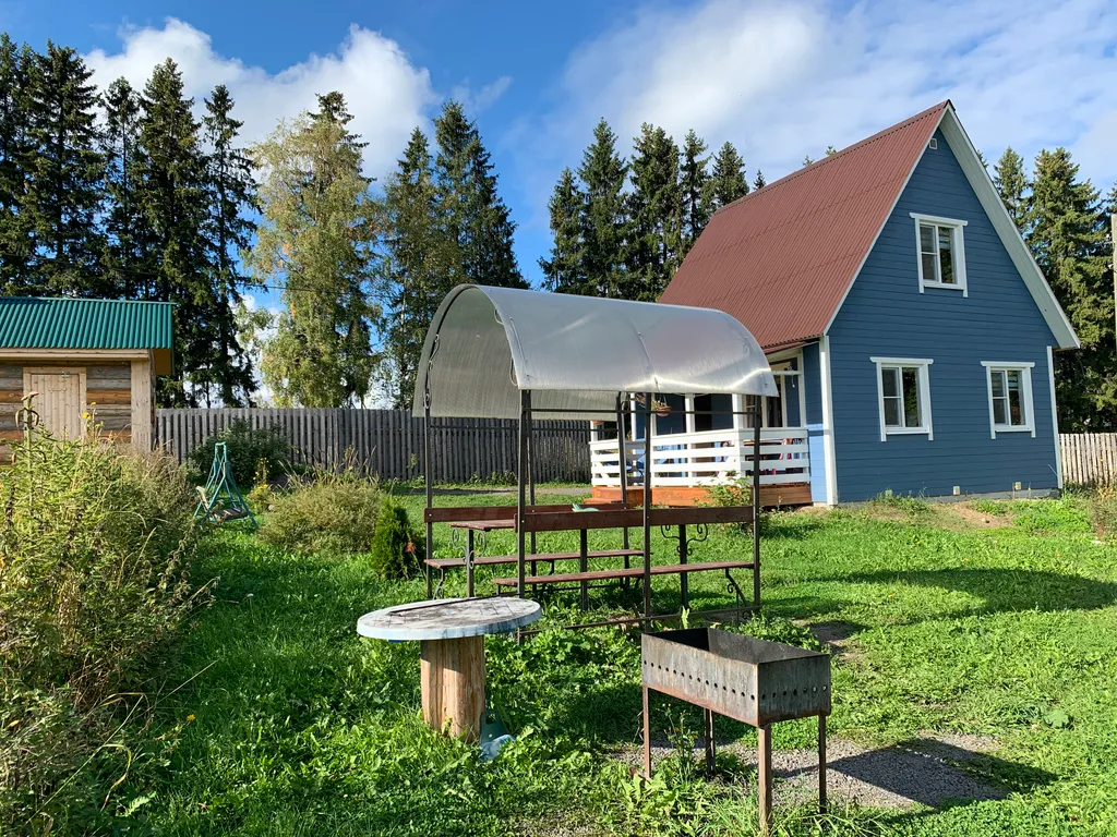 Коттедж с видом на озеро — аренда посуточно в Лахденпохья