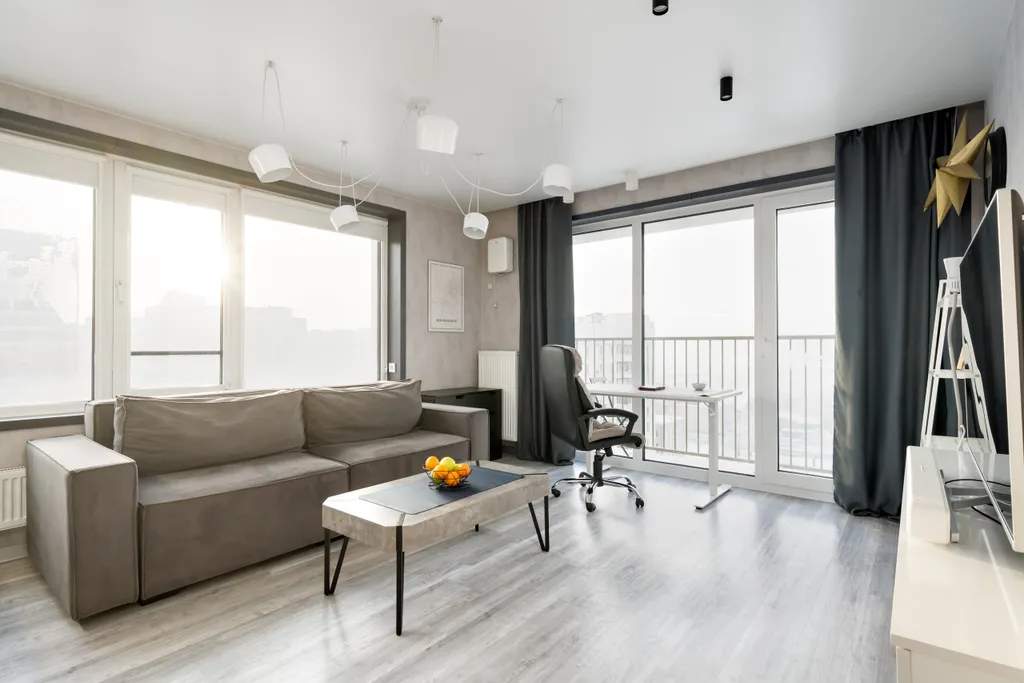 Двухкомнатная студия с панорамным видом на Октябрьский мост!!!