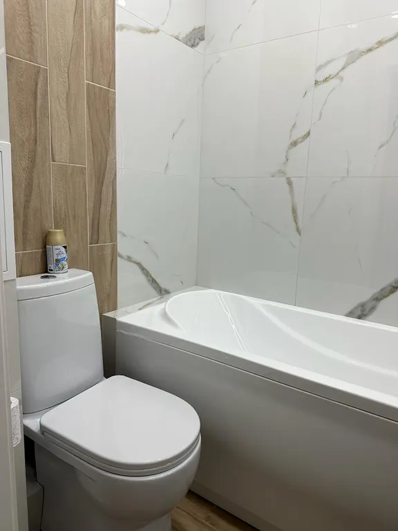 Уютная студия в исторической части города с боковым видом на Волгу