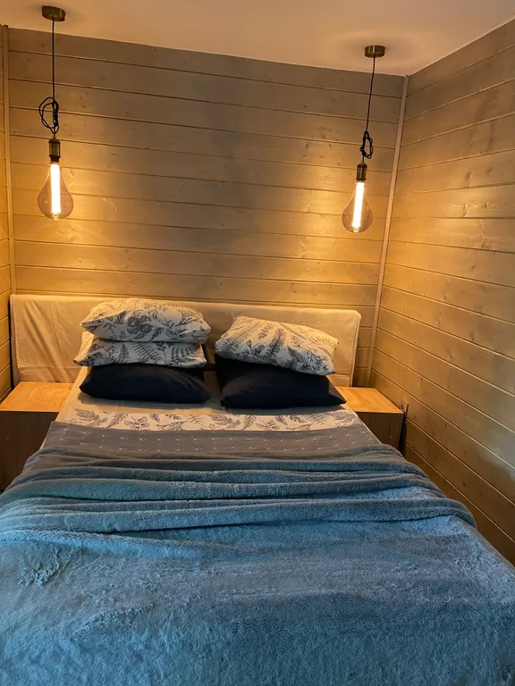 Коттедж Атмосферный дом — аренда посуточно в Тамань