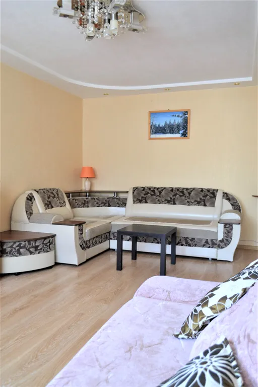 Двухкомнатная квартира в центре у Мурманск Молла