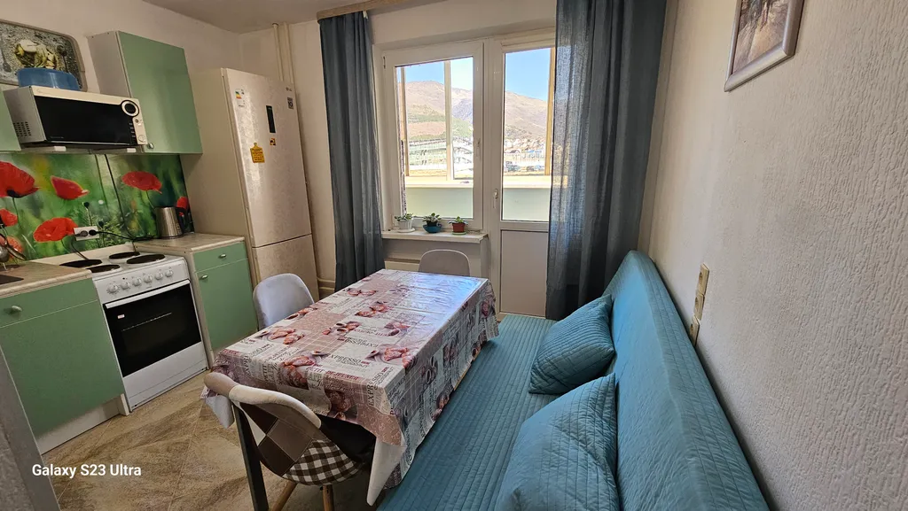 Квартира Квартира для большой семьи и компании — Геленджик