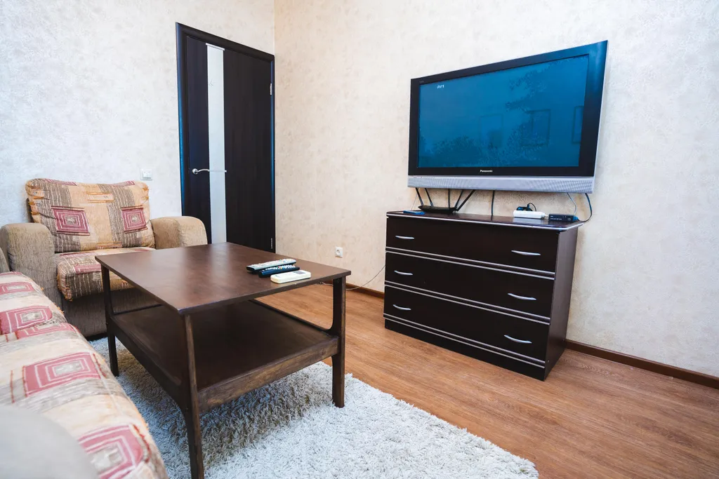 Atlant Apartments 83л