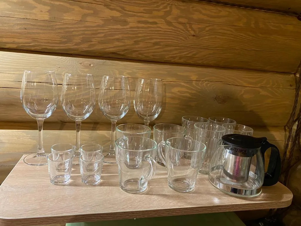 Домик со своим прудом и баней