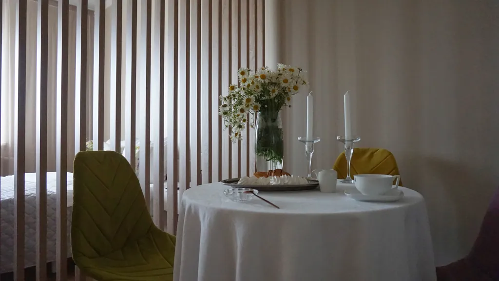 Студия с роскошными закатами