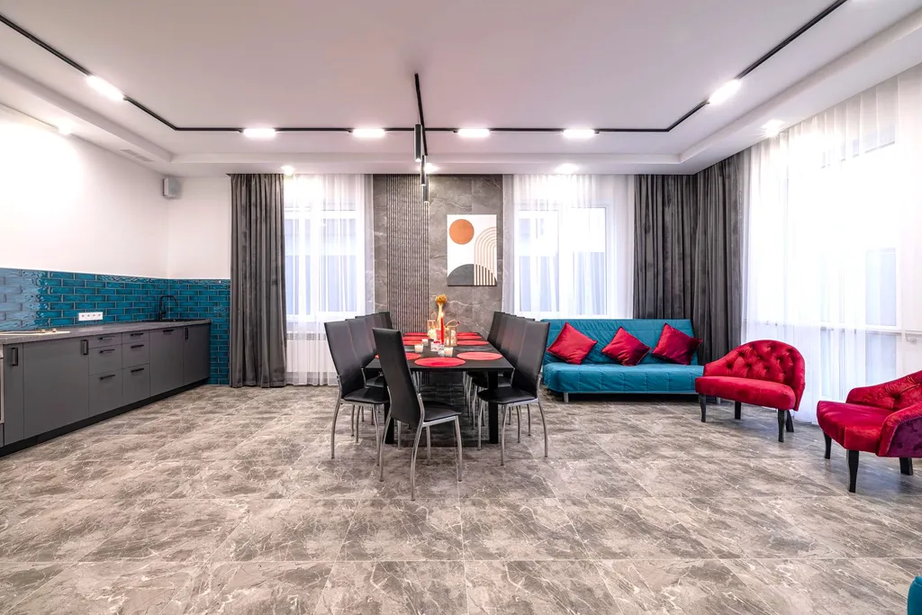 Частный дом с Бассейном