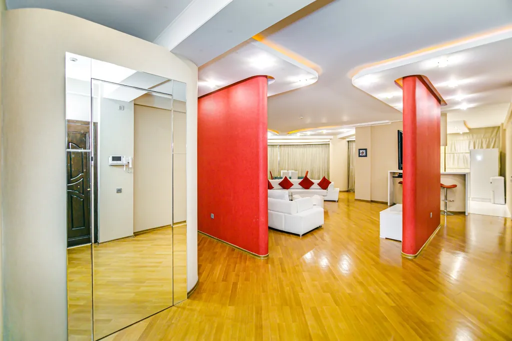 Lux family apartment