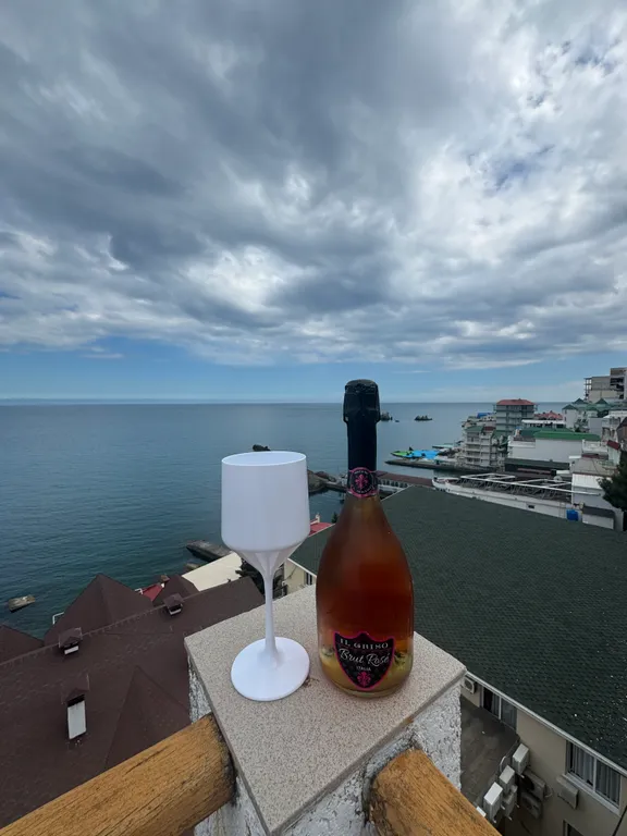 Отдых в жемчужине Крыма-Утес