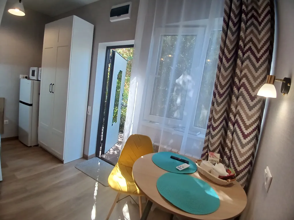 Квартира Апартаменты Terrazza рядом с вокзалом, с террасой, комфортные и уютные — аренда посуточно в Сочи