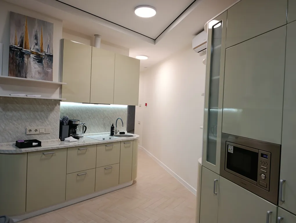 Апартаменты со спальней, лучший вид на море с 16 этажа