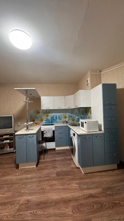 Уютная квартира-студия в новом доме у реки