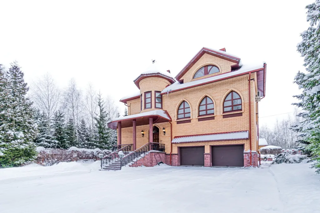 6-комнатный Дом