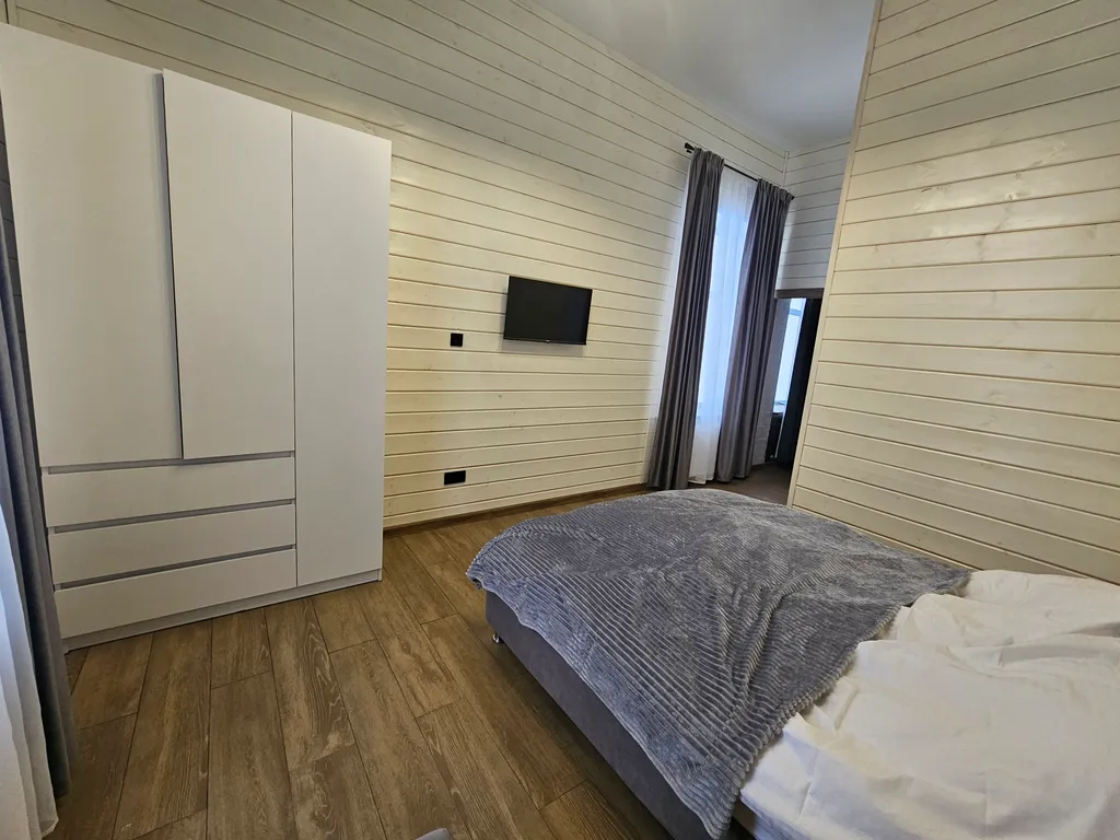 Дом с баней и камином для большой компании