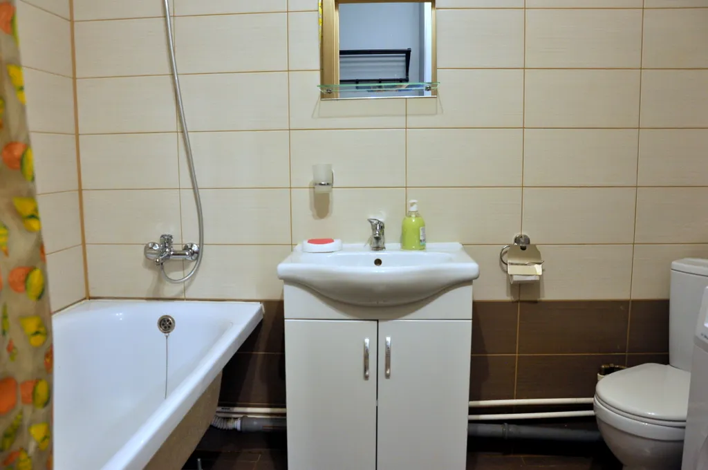 Квартира Светлая и комфортная квартира для отдыха в пути — Янино-1