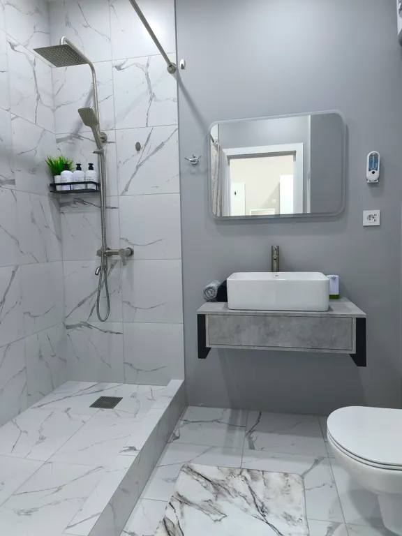 Квартира Современная студия в Новокомарово — Тюмень