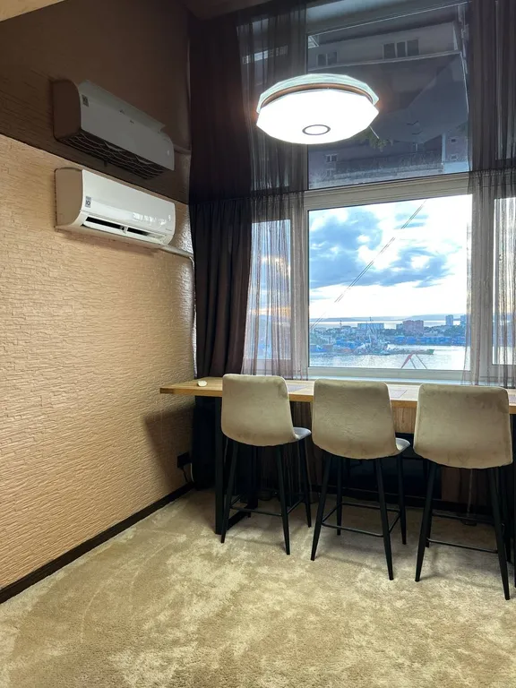 Уютная двухкомнатная квартира с видом на море