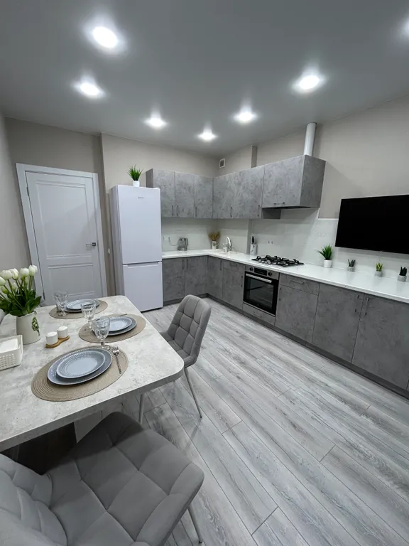 Новая 2к квартира, комфорт класса со своей закрытой парковкой