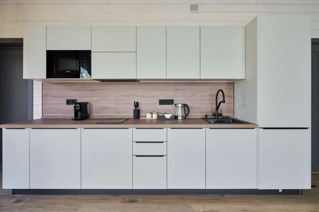 Большой панорамный дом с камином и сауной