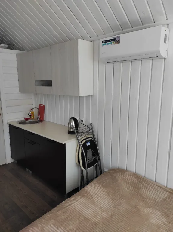 Фиолетовый домик