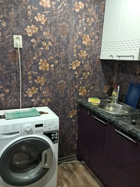 Вместительная двухкомнатная квартира с парковкой под окном