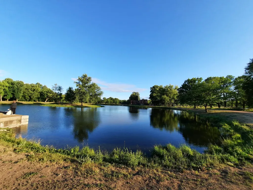 Дом с баней на дровах и камином у пяти озер