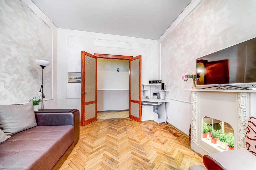 Квартира Квартира Двушка на Невском с паркингом, метро в минуте — Санкт-Петербург