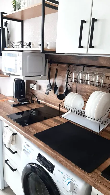 Студия около моря и Кипарисового озера