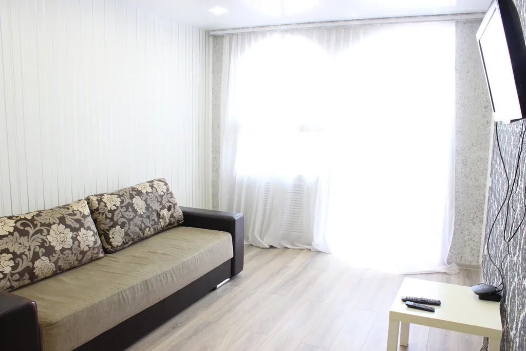 Апартамент рядом с дворцом спорта Юбилейный