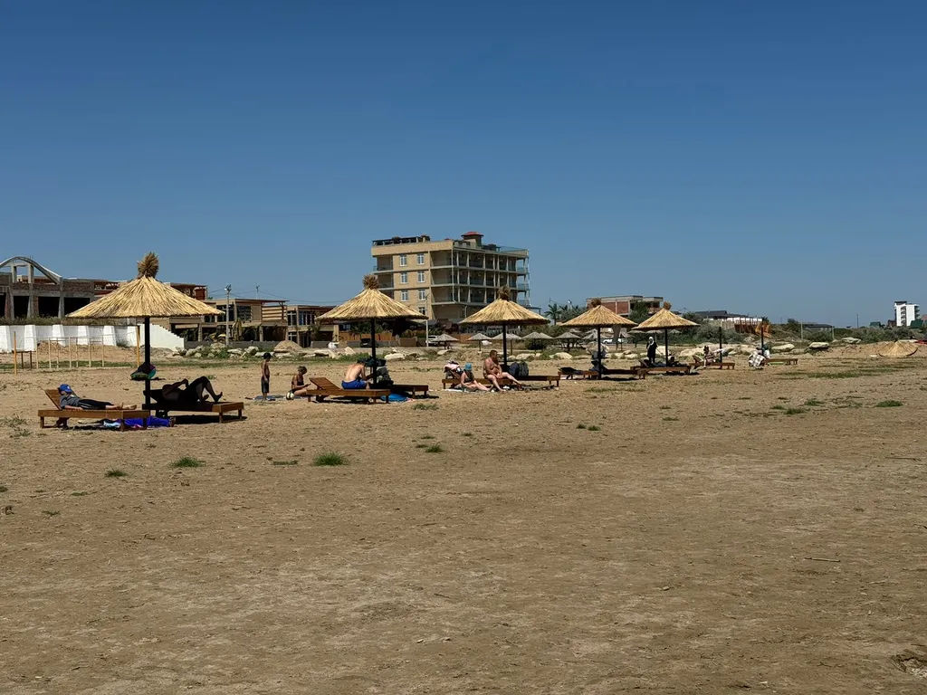 Уютный домик возле моря