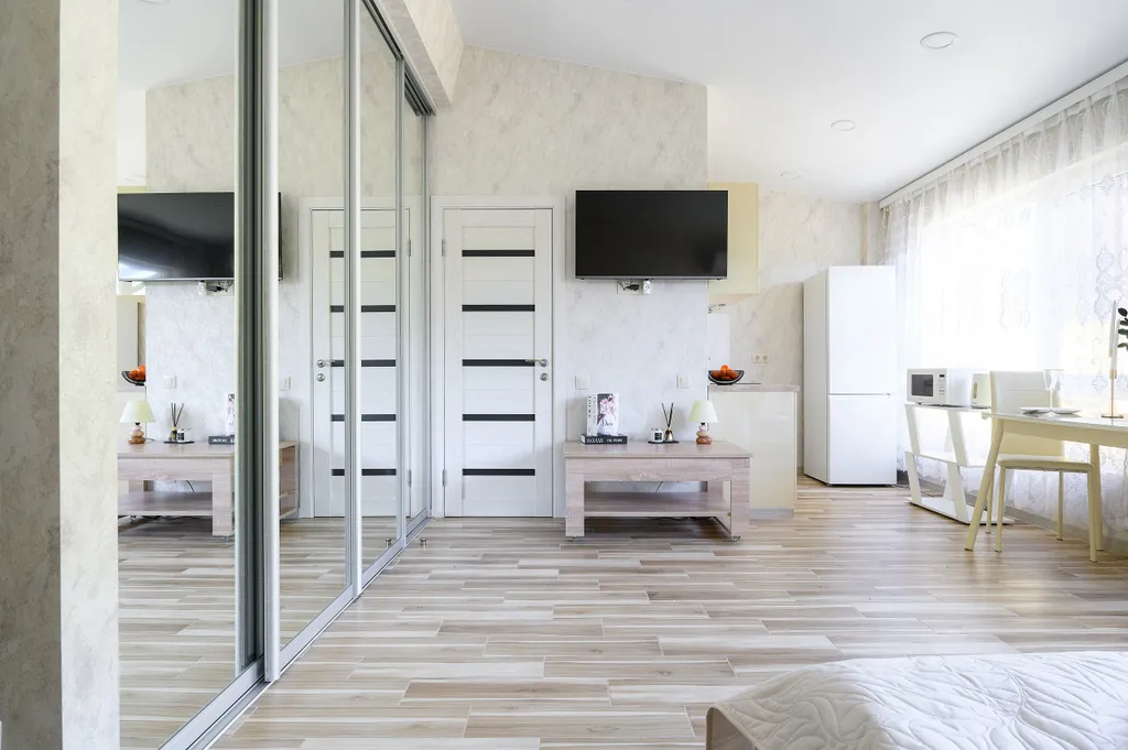 Студия с террасой и видом на горы