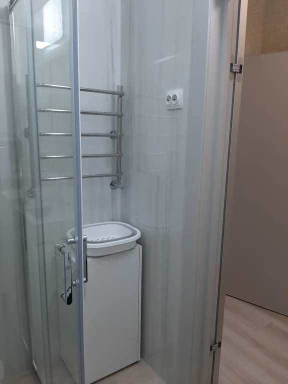 Светлая однушка в жк кленовая роща, свежий ремонт