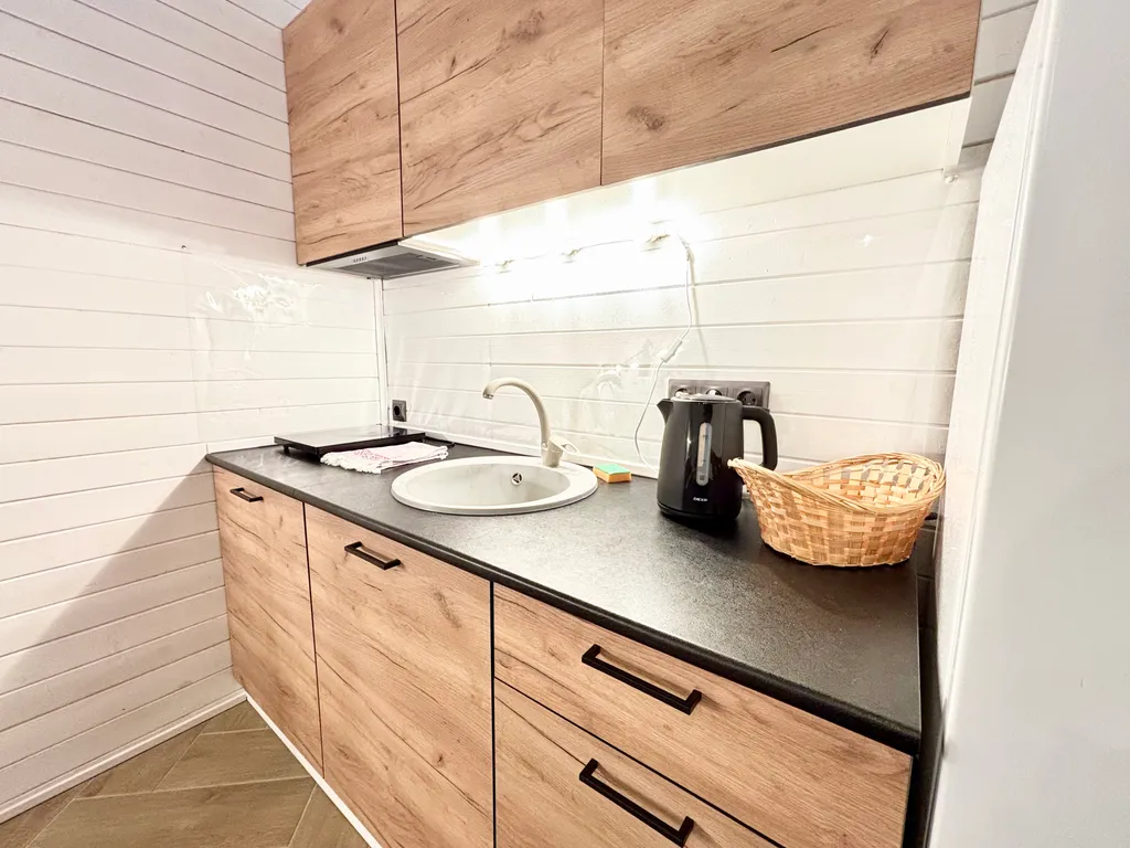 Кругозор- апартаменты, вид на озеро и горы