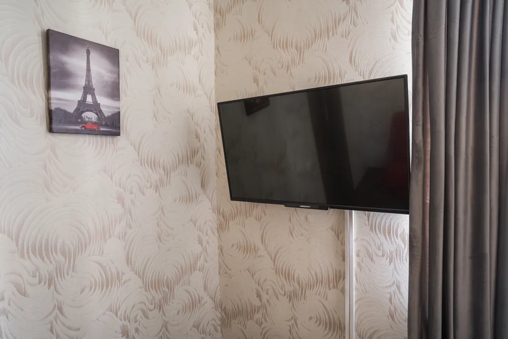 Светлая красивая двухкомнатная квартира в самом-самом центре города