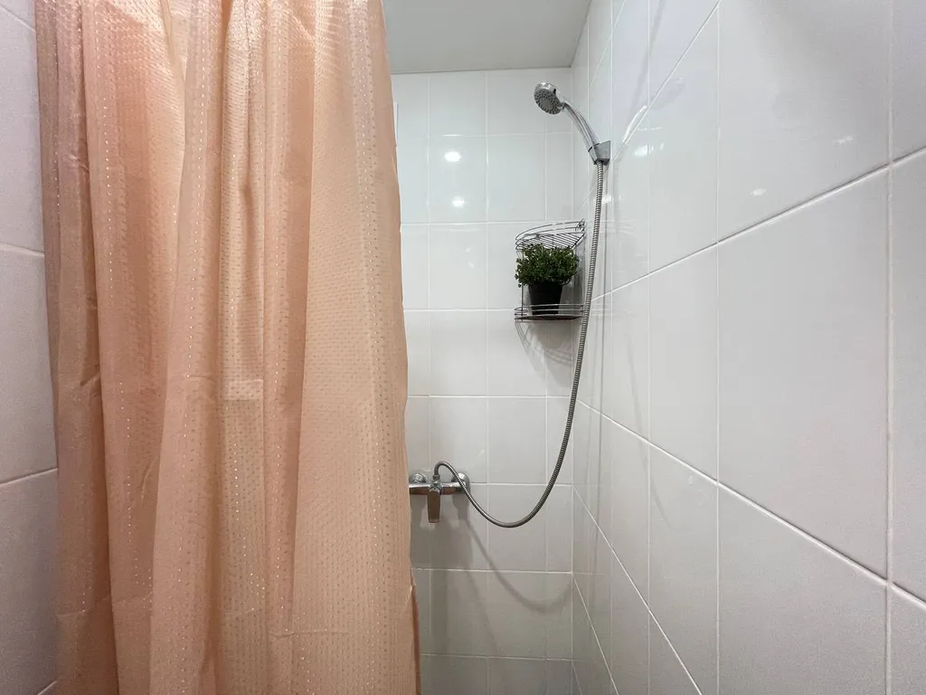 Welcome Apartment 1, Уютные апартаменты у метро, тихий центр