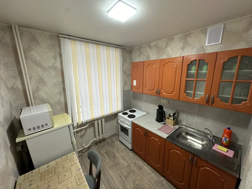 Квартира в доме с уютным двором, самый центр — аренда посуточно в Иркутск