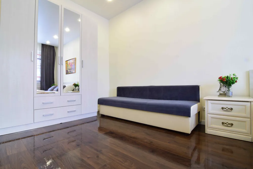 Квартира рядом с ТЦ Аура и жд Аэропорт