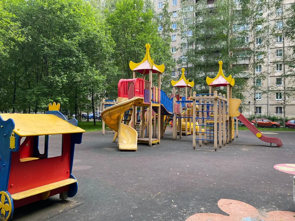Квартира Квартира Family friendly apartment free parking — Санкт-Петербург