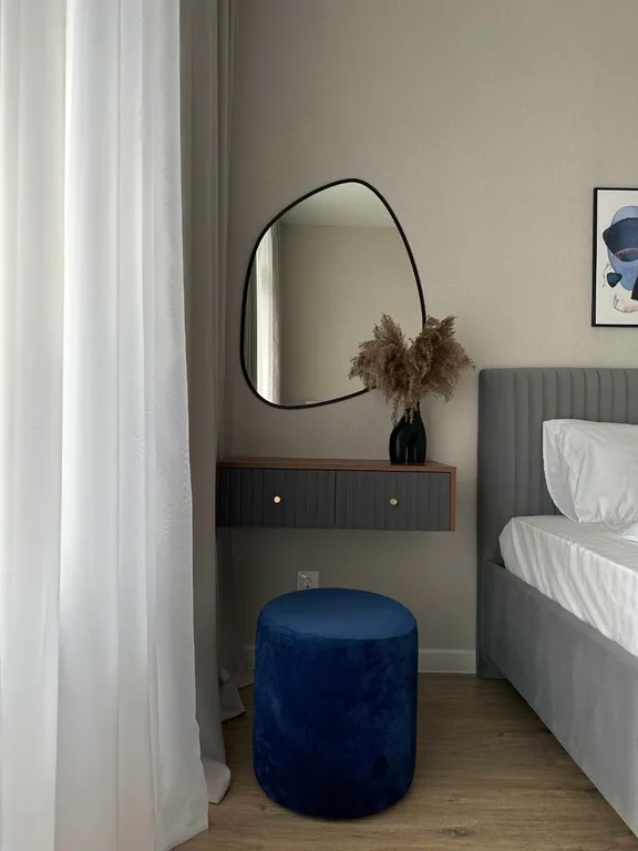 Стильные двухкомнатные апартаменты