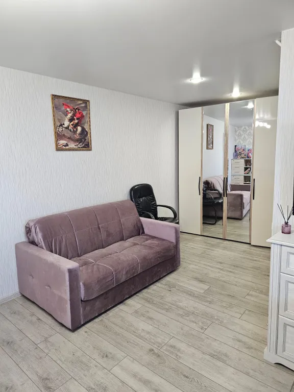 Квартира после ремонта, мебель и техника вся новая