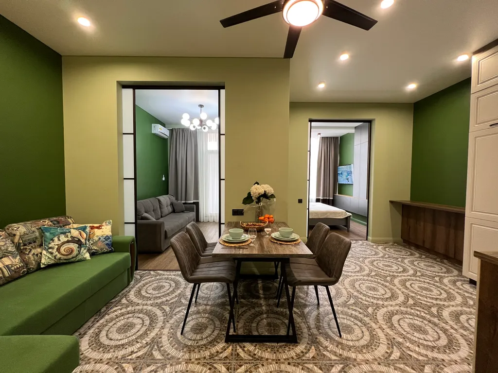 Квартира с террасой на первой береговой — аренда посуточно в Геленджик