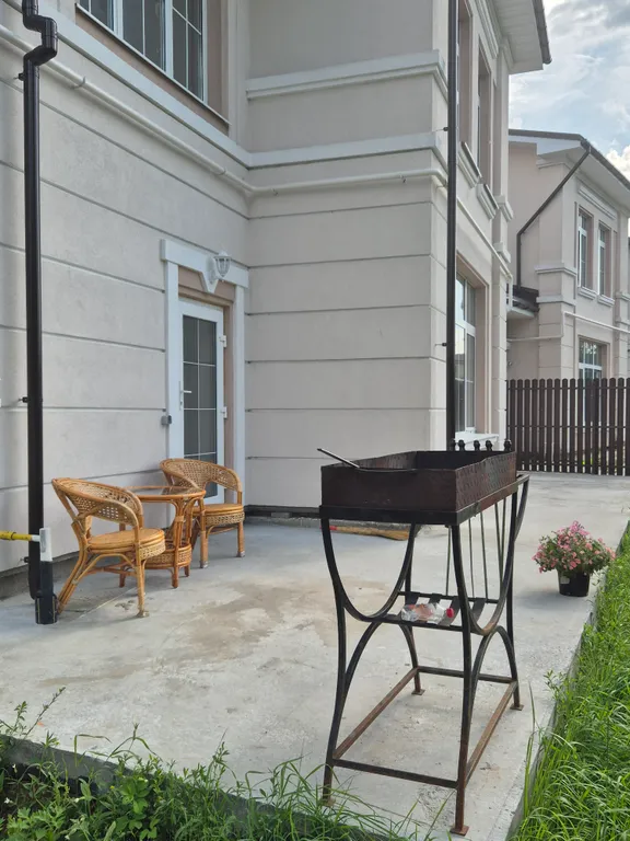 Коттедж 1-комнатный Дом — Белоозёрский