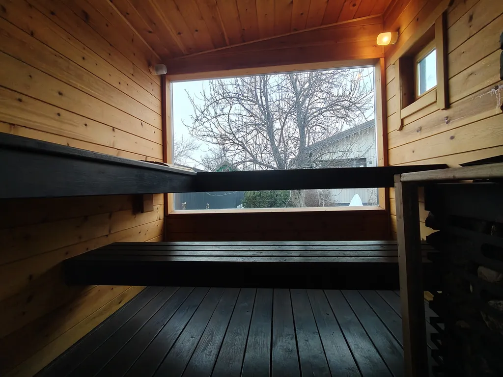 Дом с видом на озеро