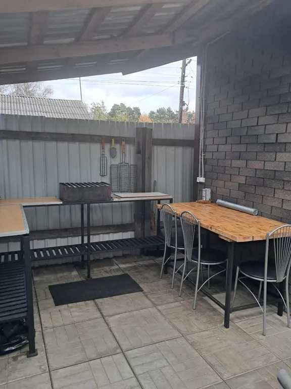 Уютный дом в черте города с банным чаном