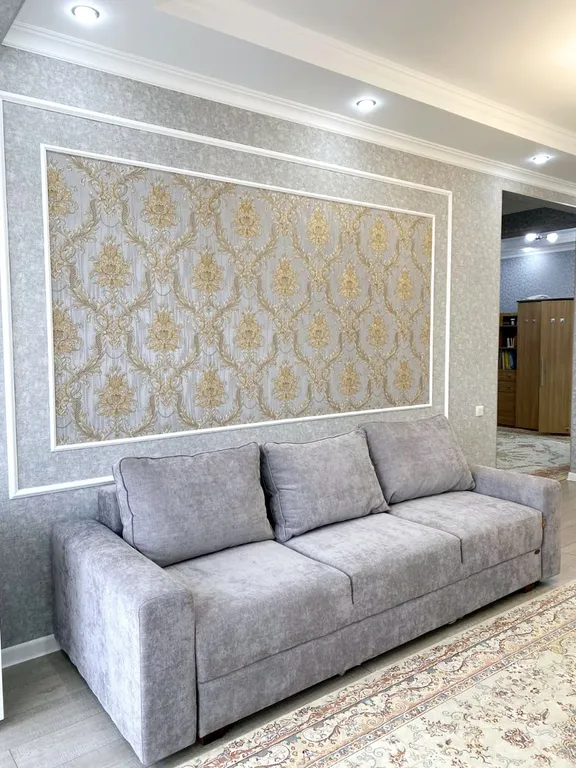 Апартаменты в центре с видом на город и горы