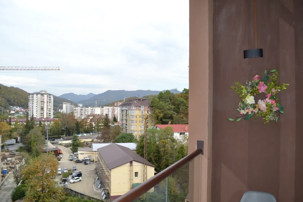 Квартира-студия у моря с видом на горы